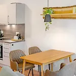 Km Style Apartments 7